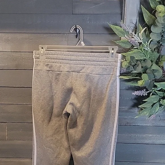 Adidas fleece sweats NWOT - Picture 2 of 2